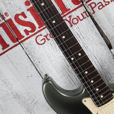 Fender 1989 Stratocaster Plus Deluxe Electric Guitar Black Pearl Burst Finish image 9
