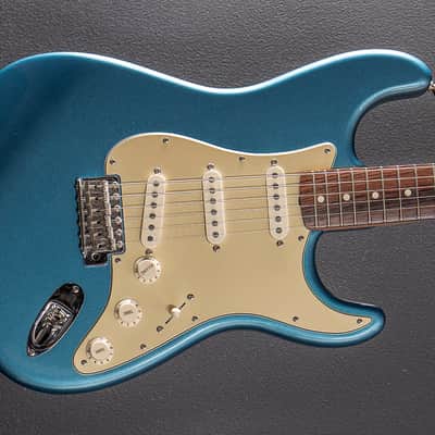 Fender Classic Series '60s Stratocaster | Reverb