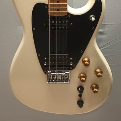 Roland GR-100 1980's? Vintage guitar and synth, must see, local only image 2