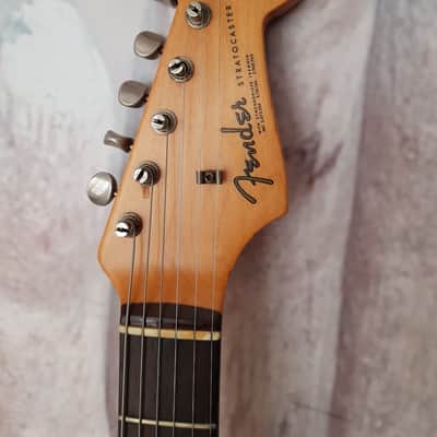 Fender Stratocaster 1962 in Fiesta red colour image 4