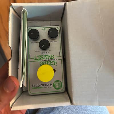 Electro-Harmonix / JHS Nano Lizard Queen Octave Fuzz 2023 - Present - Silver / Green image 3