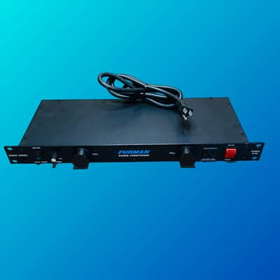 Furman M-8Lx Power Conditioner with Lights image 1