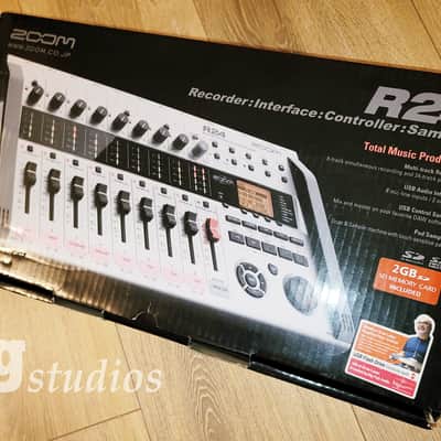 Zoom R24 USB Audio Interface / Digital Multitrack Recorder