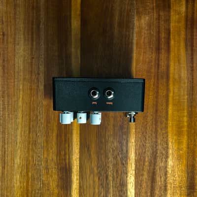 EarthQuaker Devices Scrolls Bass Odyssey Preamp/DI image 4
