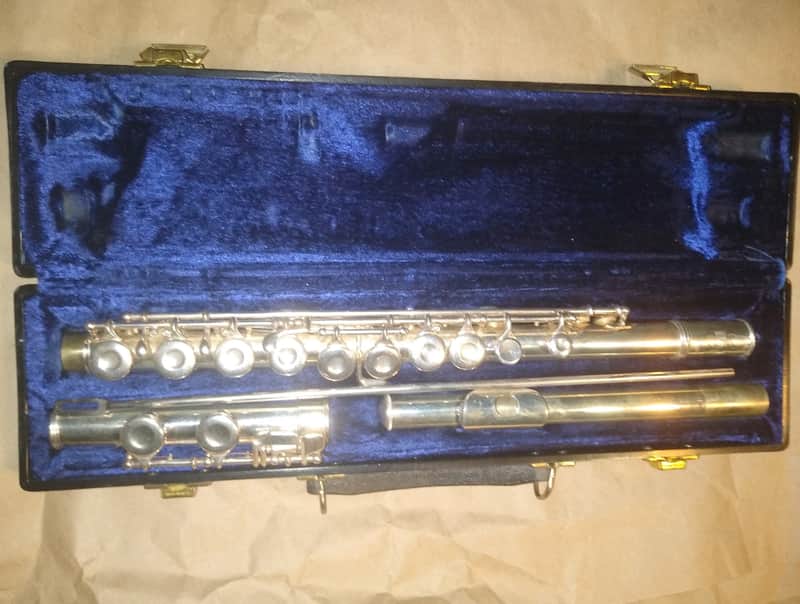 King Cleveland 610 Flute, USA, with case and cleaning rod image 1