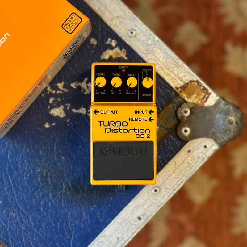 BOSS DS-2 TURBO Distortion image 1