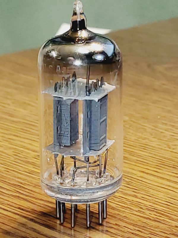 12AX7A/ECC83 RCA MaxiPreamp2/TV7 tested (1) tube lot image 1