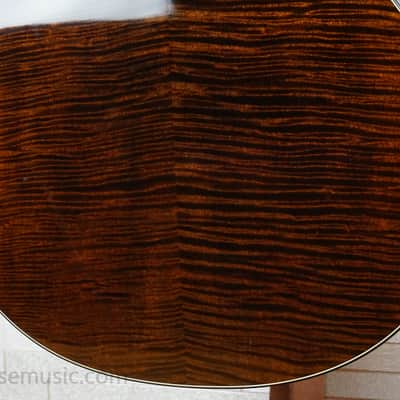 Taylor 618e 2015 – Natural – Extreme Flamed Maple Back & Sides image 7