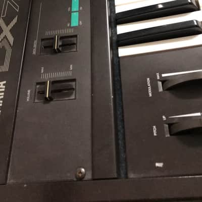 Yamaha DX7 Mk I w/ Factory Cartridge + VRC-101/102/103 + Manuals image 1