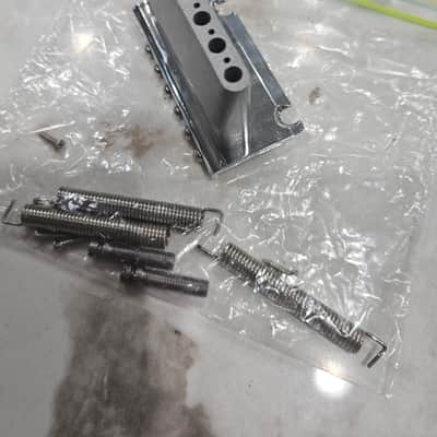 Fender American Professional Two-Point  6-Saddle Bridge Tremolo Assembly 2010s - Chrome - 099-2004-000 image 2