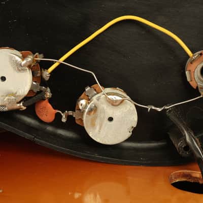 all original 1965 Gibson ES-120T Sunburst wide nut width image 25