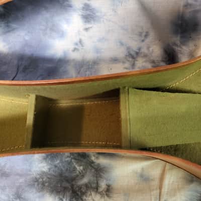 Vintage RARE 1955 Tan Green Geib Soft Shell Acoustic Guitar Case Leather Handle Gibson Epiphone Archtop Flattop image 11