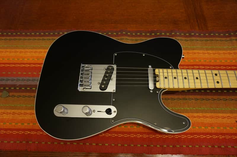 Fender American Elite Telecaster with Maple Fretboard 2016 - 2019 - Mystic Black