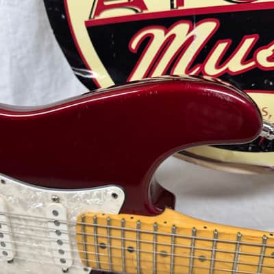Fender American Standard Stratocaster Guitar 1995 - Candy Apple Red / Maple neck image 2