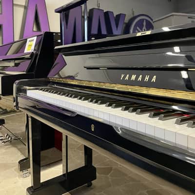 Yamaha PIANOFORTE VERTICALE U1X NERO image 3