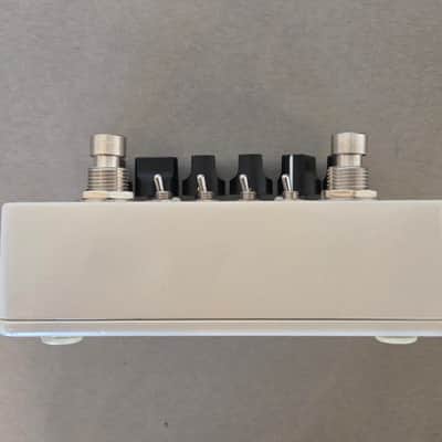 SolidGoldFX Lysis MKII Polyphonic Octave Fuzz Modulator Pedal image 6