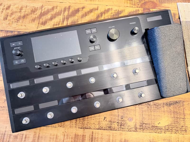 Line 6 Helix Guitar Multi-effects Floor Processor-Latest Firmware Update (No Box) image 1