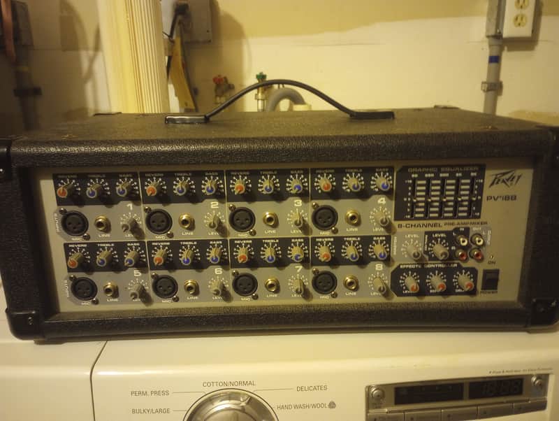 Immagine Peavey PVi 8B 8-Channel Powered Mixer/Amplifier - 150W 2010s - Black - 1