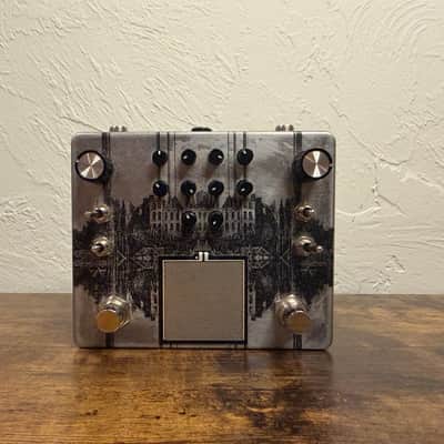 Ezhi&Aka Moomindrone lo fi delay - Silver etched image 2