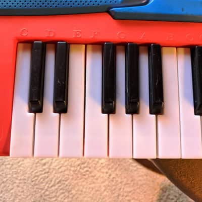 Techno-Beat Electronic Keyboard Concert Play/Demo Manley 2005 Red 54 Key, Battery Powered image 7