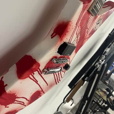 Explorer 2025 - White blood splatter image 5