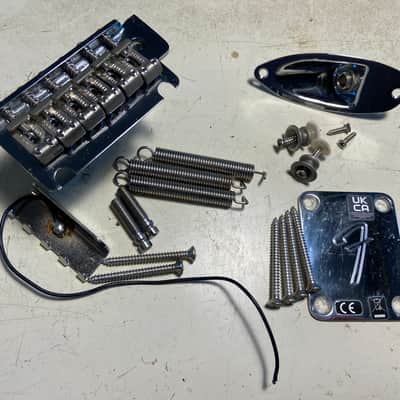 Genuine Fender Strat Lefty Left Hand Stratocaster Player 2 Point Bridge Trem Vibrato image 1