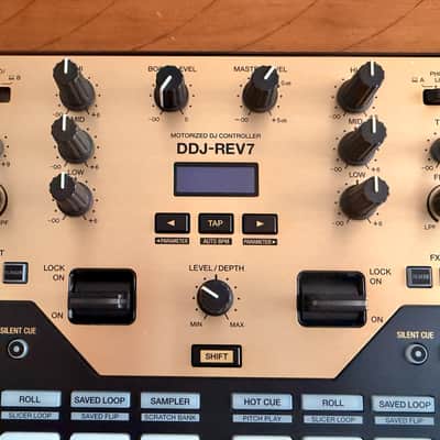 Pioneer DDJ-REV7 2-Channel DJ Controller Limited Edition Gold image 9