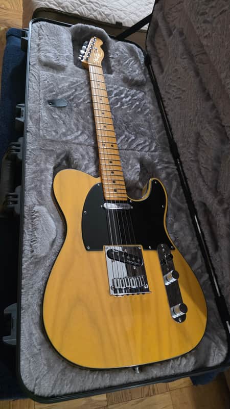 Fender American Ultra Telecaster with Maple Fretboard 2019 - 2021 - Butterscotch Blonde