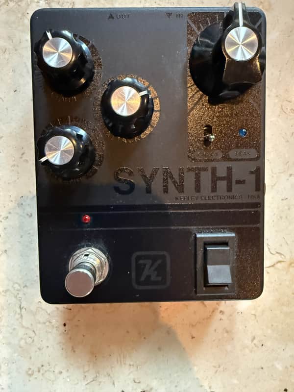 Keeley Synth 1 Reverse Attack Fuzz Wave Generator 2019 - Limited Edition Blackout image 1
