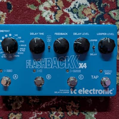 TC Electronic Flashback X4 Delay & Looper 2011 - 2019 - Blue image 1