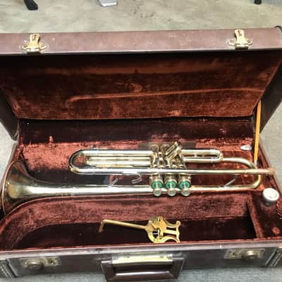 All Original Olds Ambassador Trumpet Fullerton CA - Gold Laquer image 1