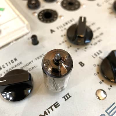 1959 Mullard Blackburn Long Plate 12AX7/ECC83 Tube - f92 imagen 6