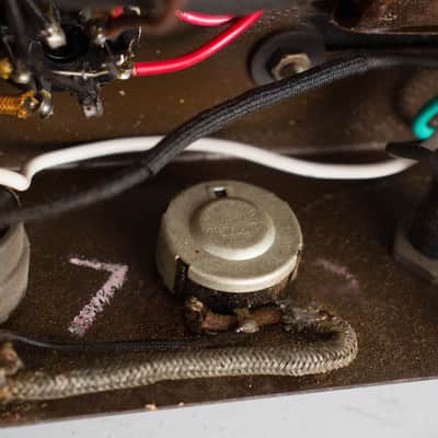 EH-100/ Recording King Model 1022 Tube Amplifier, made by Gibson (1938). image 8