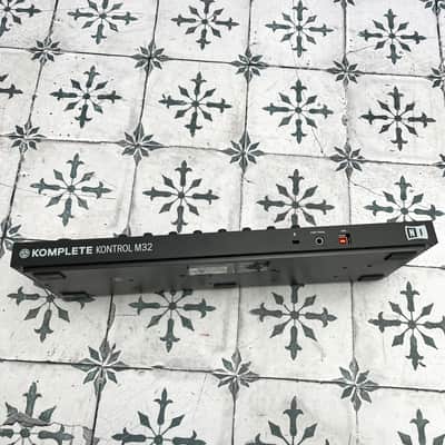 Native Instruments Komplete Kontrol M32 image 3