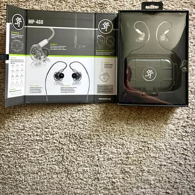 Mackie MP-460 In-Ear Monitors image 2