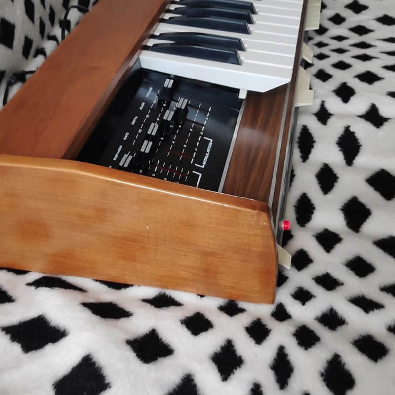 1973 – 1979 Moog Satellite Black