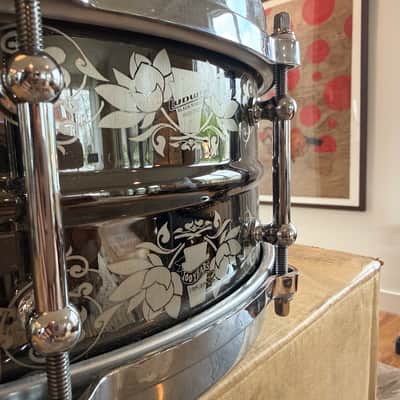 Ludwig LW5514ANV 100th Anniversary Black Magic 5.5x14" 10-Lug Brass Snare Drum 2009 - Engraved Black Nickel image 2