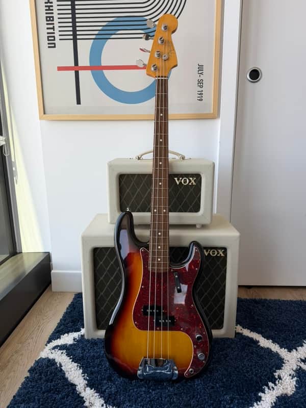 Fender Hama Okamoto Signature Precision Bass 2017 - Present 3-Color Sunburst image 1