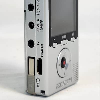 Zoom Q3HD High Definition Handy Video Recorder w/Case image 3