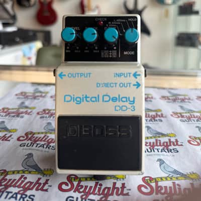 Boss DD-3 Digital Delay 1986 - 1990 - White image 1