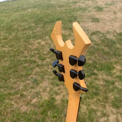 B.C. Rich Warlock EMG 81 Loaded B.C. Rich image 13