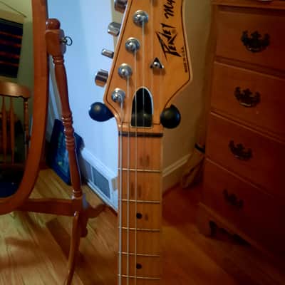 Peavey Mystic 1984 - Red - Very Good+ Cond. image 7