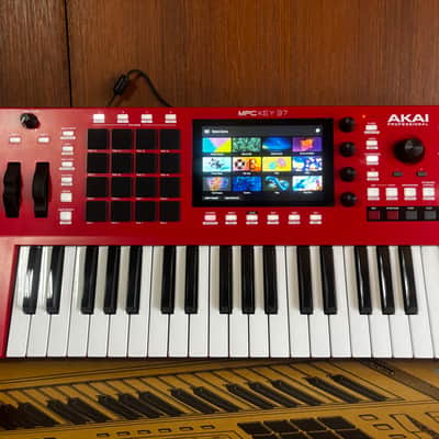 Akai Professional MPC Key 37 Standalone MPC Production Keyboard w/ box image 1