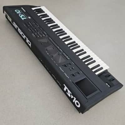 Ensoniq TS-10  - Excellent Condition image 2