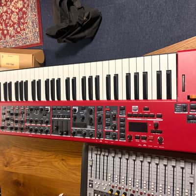Nord Wave 2 61-Key 48-Voice Polyphonic Synthesizer 2013 - 2022 - Red image 8
