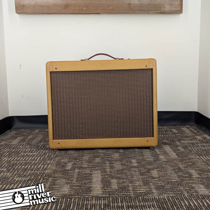 Tungsten Amps Crema Wheat 1x12 Rehoused Laquered Tweed - Used image 1
