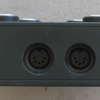 TASCAM US-122MKII Audio/Midi Interface 2012 - Black/Silver image 3