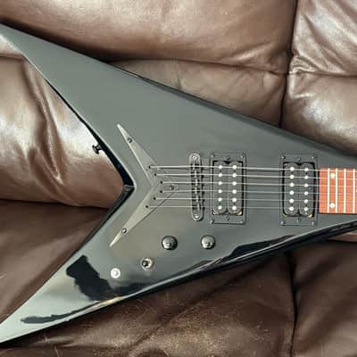 Dean Dave Mustaine Signature Flying V Electric Guitar image 2