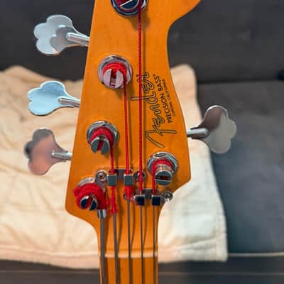 Fender American Professional II Precision Bass V with Maple Fretboard, Upgrades, Lightweight! image 6
