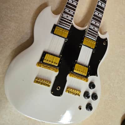 Gibson MINIATURES Guitar Collection~Les Paul/SG image 4